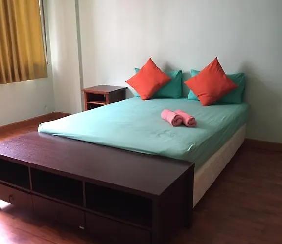 Guest house The Chan - Sri Ayutthaya Road