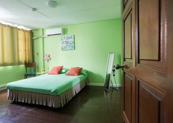 The Chan - Sri Ayutthaya Road Guest house Bangkok